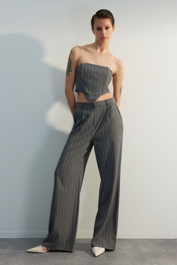 Trendyol Trendyol Limited Edition Multi-Colored Wide Leg Striped Woven Fabric Trousers