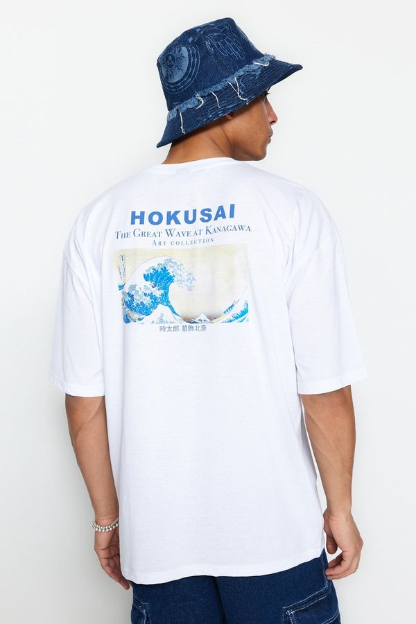 Trendyol Trendyol Men's Oversize/Wide Cut Crew Neck Short Sleeve Printed Hokusai Licensed T-Shirt