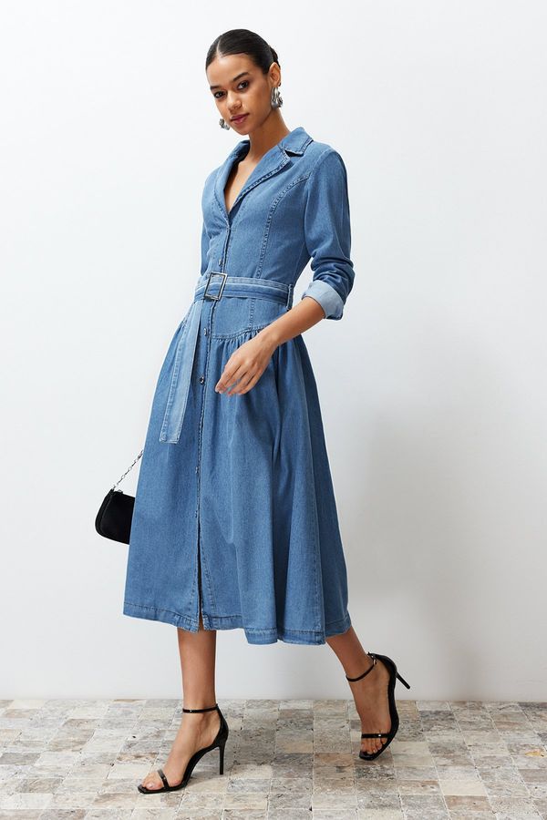 Trendyol Trendyol Midi Dress with Light Blue Belt