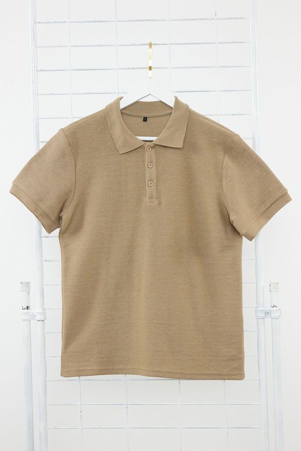 Trendyol Trendyol Mink Regular Cut Short Sleeve Textured Buttoned Polo Neck T-shirt
