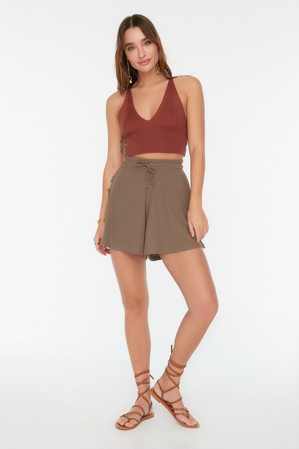 Trendyol Trendyol Mink Relaxed Fit Normal Waist Crescent Knitted Shorts