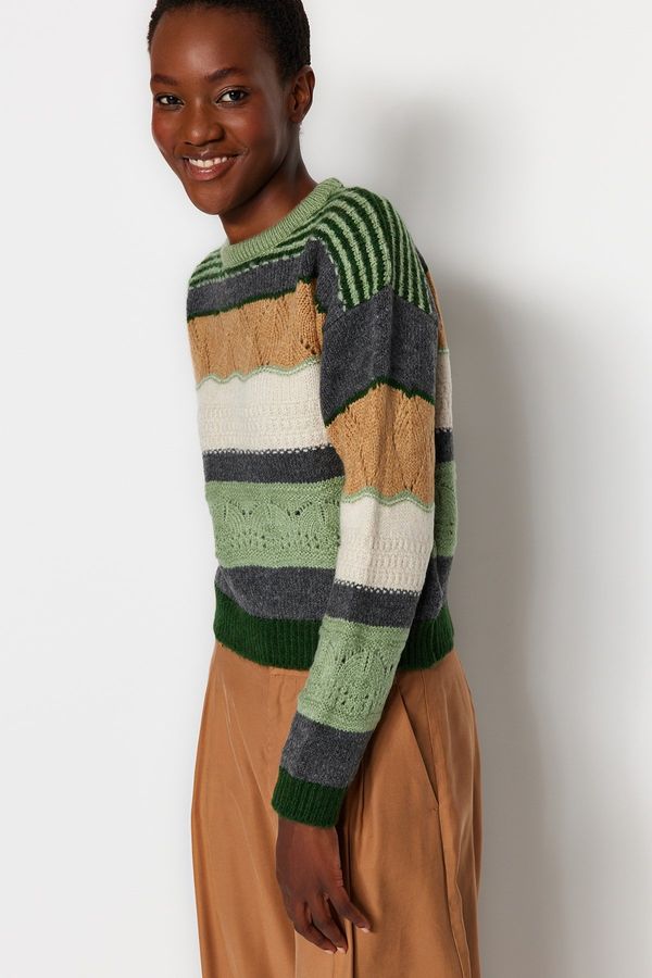 Trendyol Trendyol Mint Soft Textured Color Block Knitwear Sweater