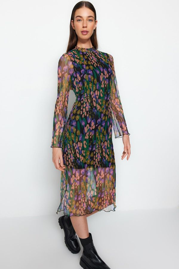 Trendyol Trendyol Multi Color Pleated Fabric Patterned Shift/Plain Lined High Neck Midi Knitted Dress