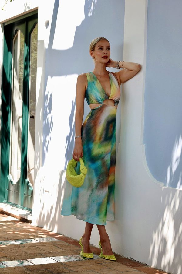 Trendyol Trendyol Multi-Colored Cut Out/Window Detail Maxi Woven Dress