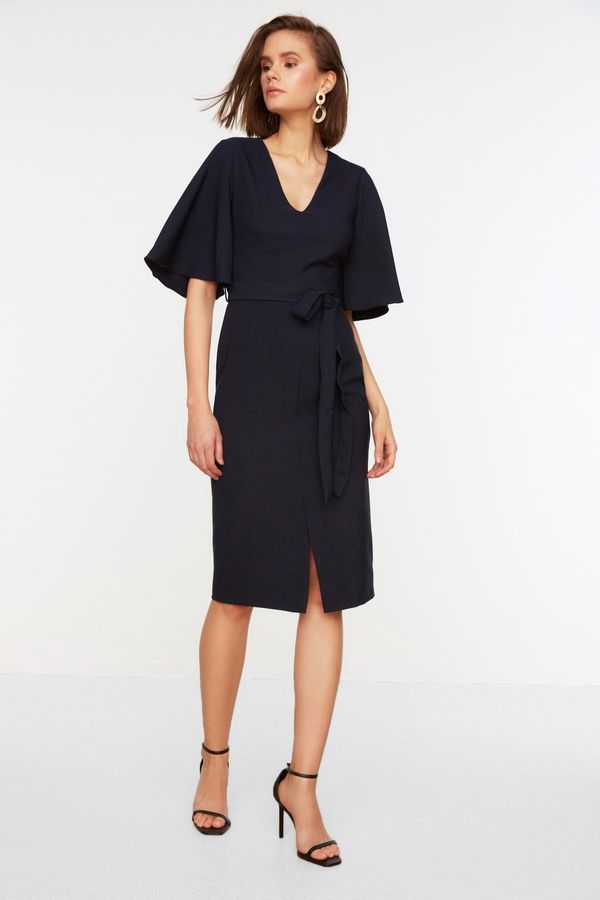 Trendyol Trendyol Navy Belted Straight Cut V-Neck Midi Woven Dress