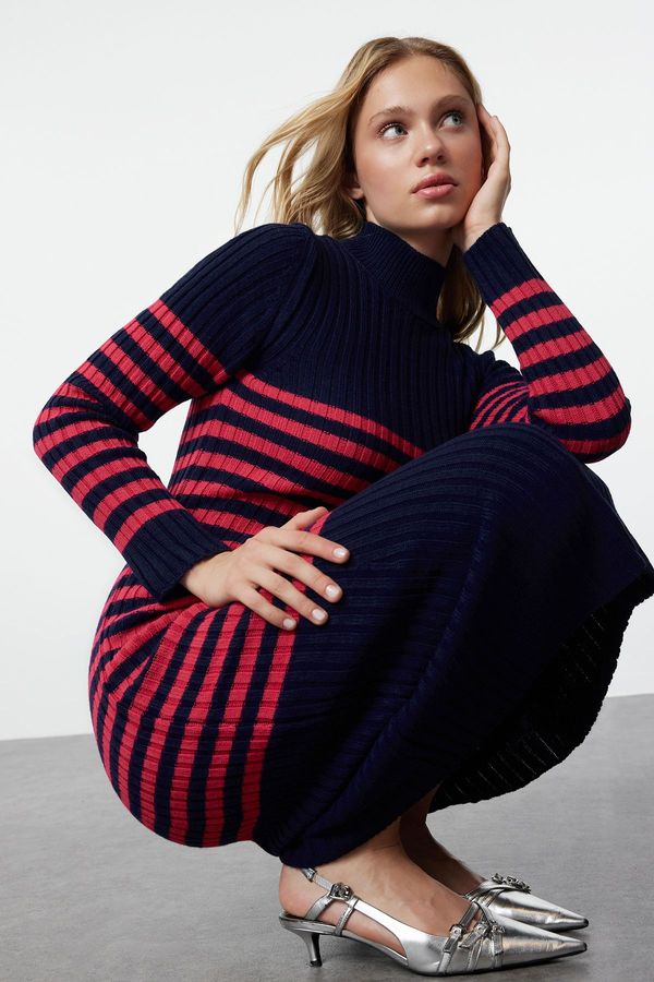 Trendyol Trendyol Navy Blue Maxi Knitwear Striped Dress