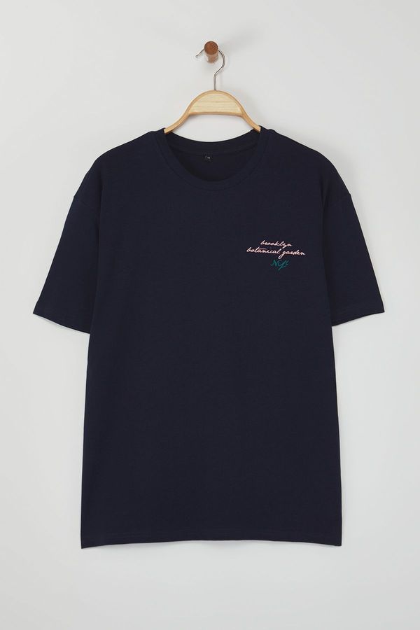Trendyol Trendyol Navy Blue Oversize/Wide Cut Floral Print 100% Cotton T-Shirt