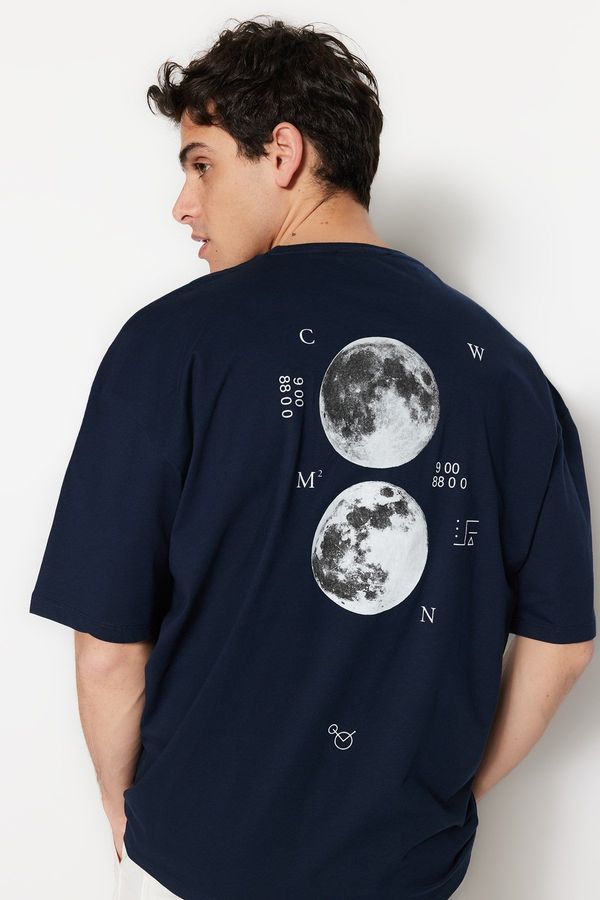 Trendyol Trendyol Navy Blue Oversize/Wide-Fit Space Printed Label Detail 100% Cotton T-Shirt
