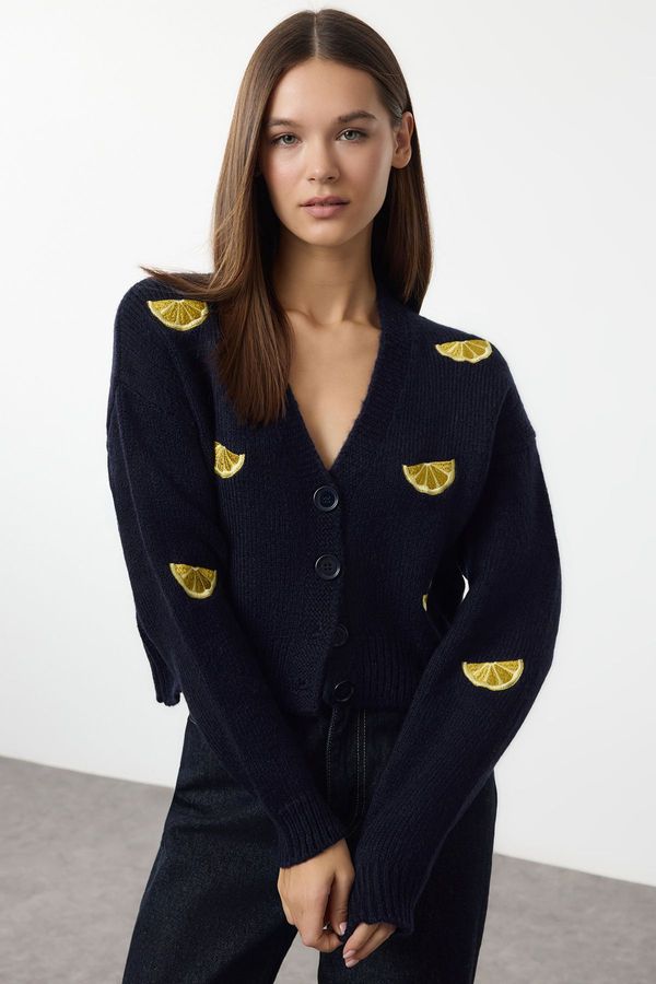 Trendyol Trendyol Navy Blue Soft Texture Embroidery Detailed V Neck Knitwear Cardigan