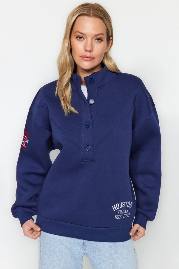 Trendyol Trendyol Navy Blue Thick Inside Fleece Embroidery and Button Detailed Stand-up Collar Oversize Knitted Sweatshirt
