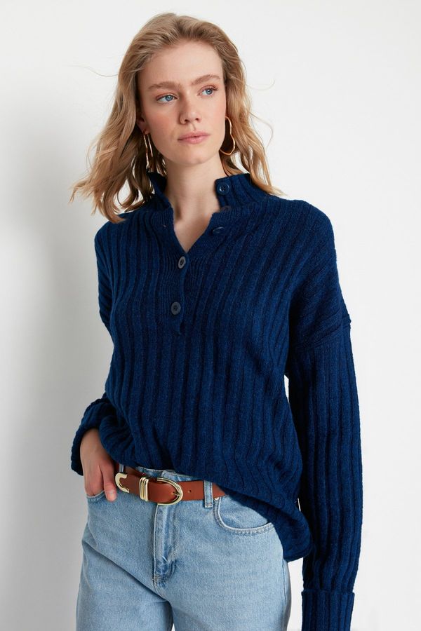 Trendyol Trendyol Navy Blue Wide Fit Soft Textured High Neck Knitwear Sweater