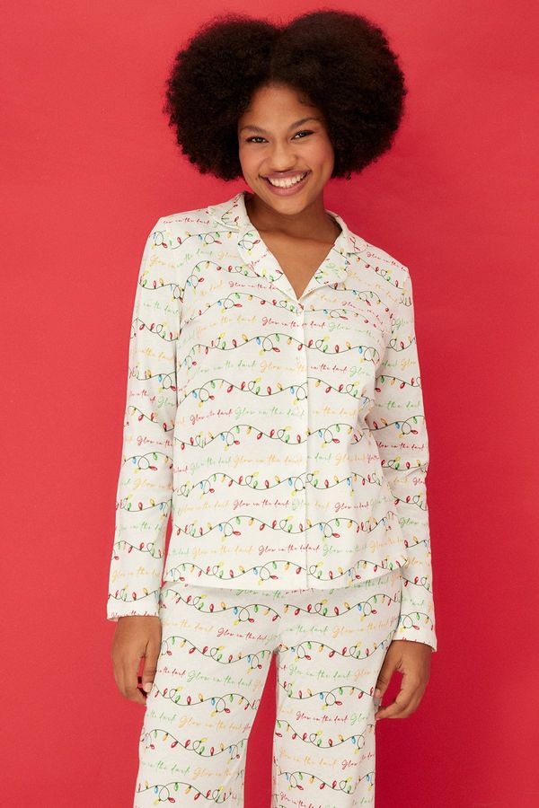 Trendyol Trendyol Off-White 100% Cotton Christmas Themed Shirt-Pants and Knitted Pajamas Set