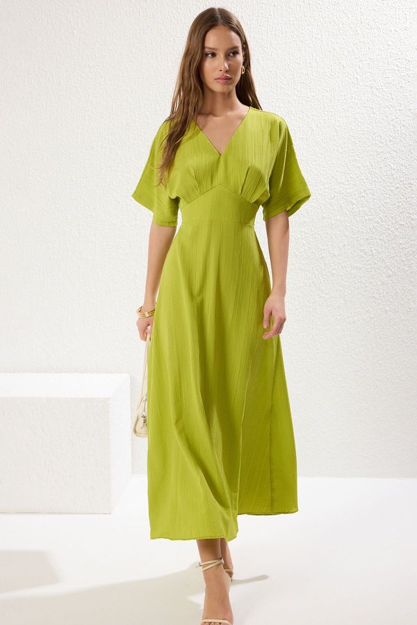 Trendyol Trendyol Oil Green A-Line Corsage Detailed V-Neck Maxi Woven Dress