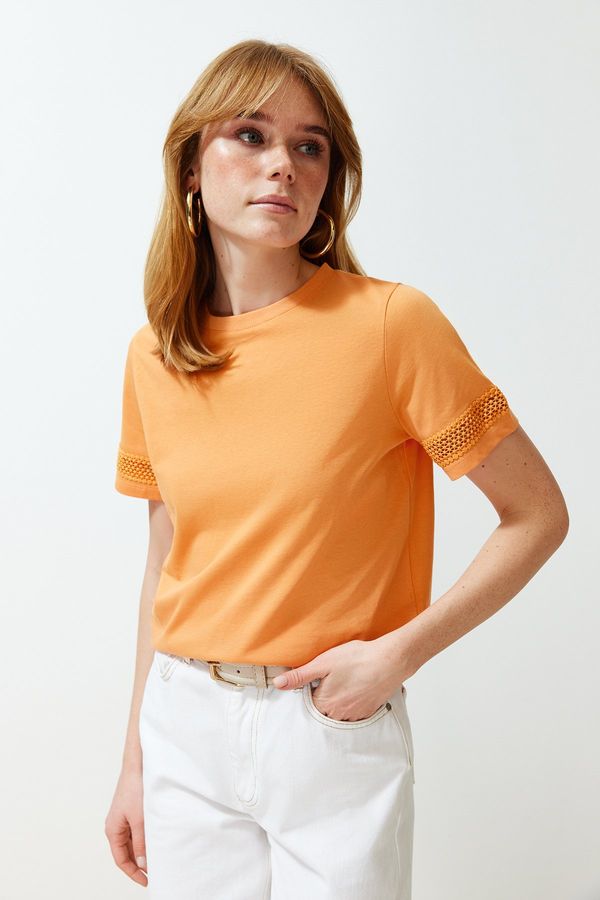 Trendyol Trendyol Orange Accessory Detail Basic/Regular Fit Knitted T-Shirt