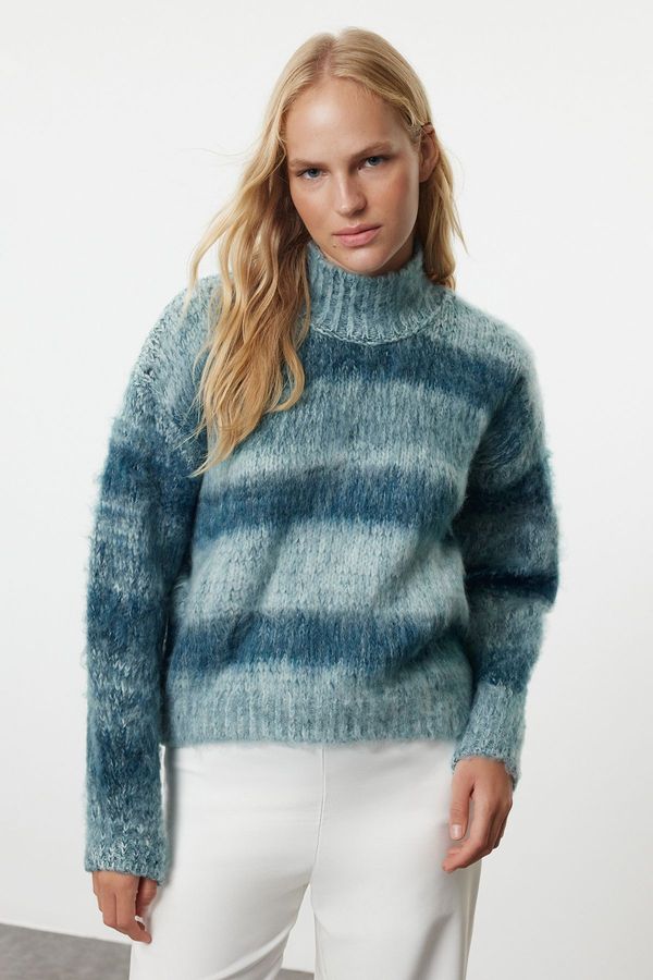 Trendyol Trendyol Petrol Extra Soft Textured Knitwear Sweater