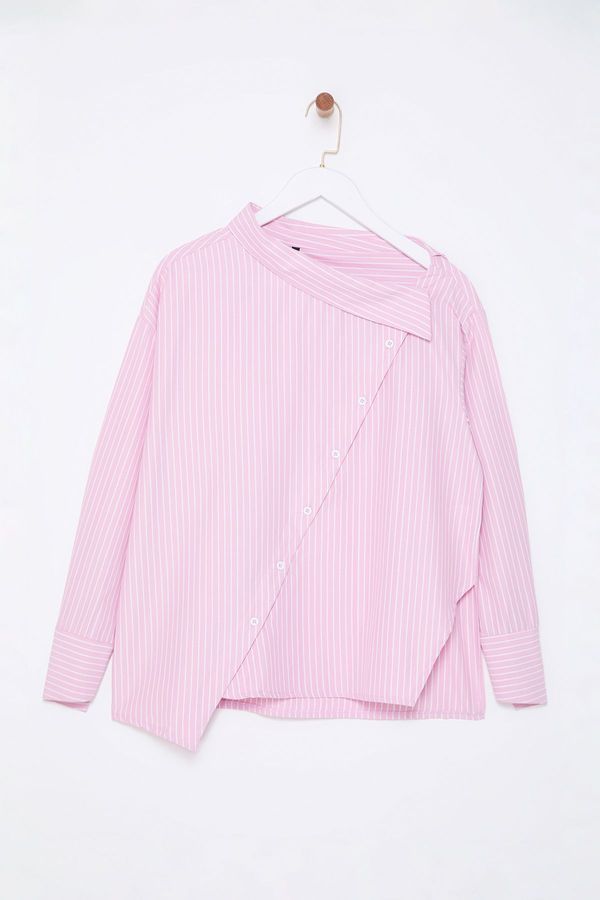 Trendyol Trendyol Pink Limited Edition Collar Detailed Striped Woven Shirt