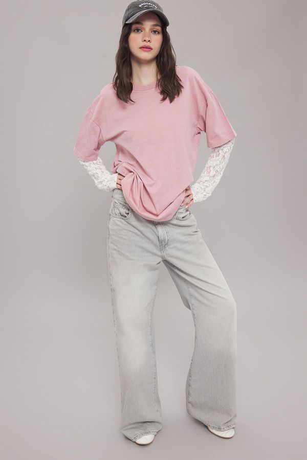 Trendyol Trendyol Pink Wash Lace Detail Oversize/Wide Pattern Knitted T-Shirt