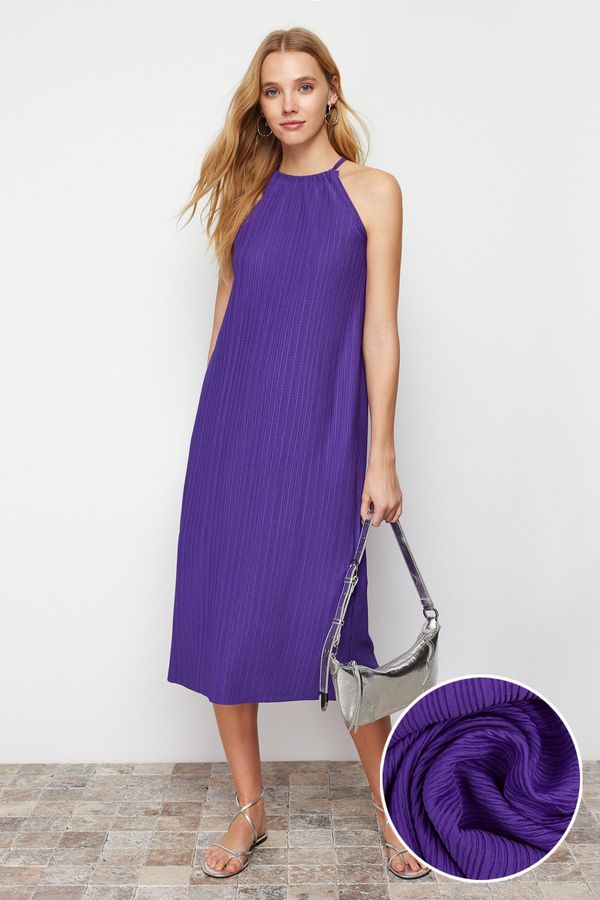 Trendyol Trendyol Purple Shift/Straight Zero Sleeve Midi Pleated Knitted Dress