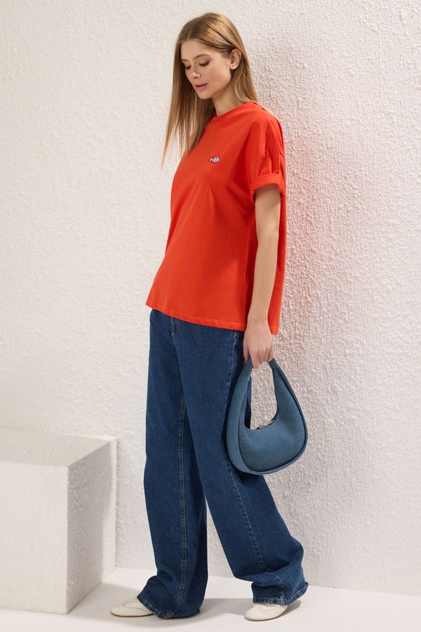 Trendyol Trendyol Red 100% Cotton Embroidered Oversize/Wide Pattern Crew Neck Knitted T-Shirt