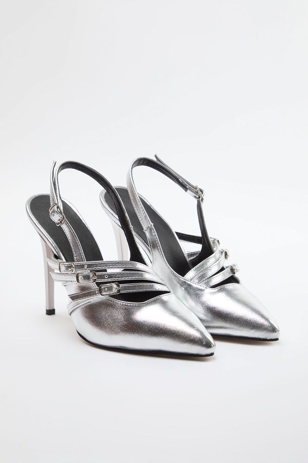 Trendyol Trendyol Silver Band Detailed Pointed Toe Women's Thin Heel Shoes