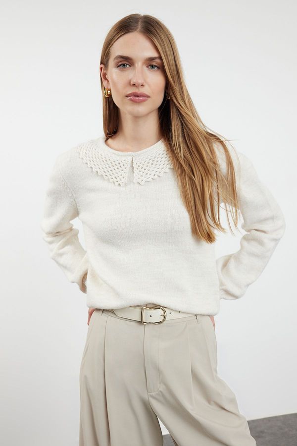 Trendyol Trendyol Stone Collar Detailed Knitwear Sweater