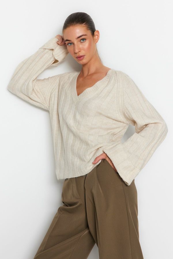 Trendyol Trendyol Stone Soft Textured V-Neck Knitwear Sweater