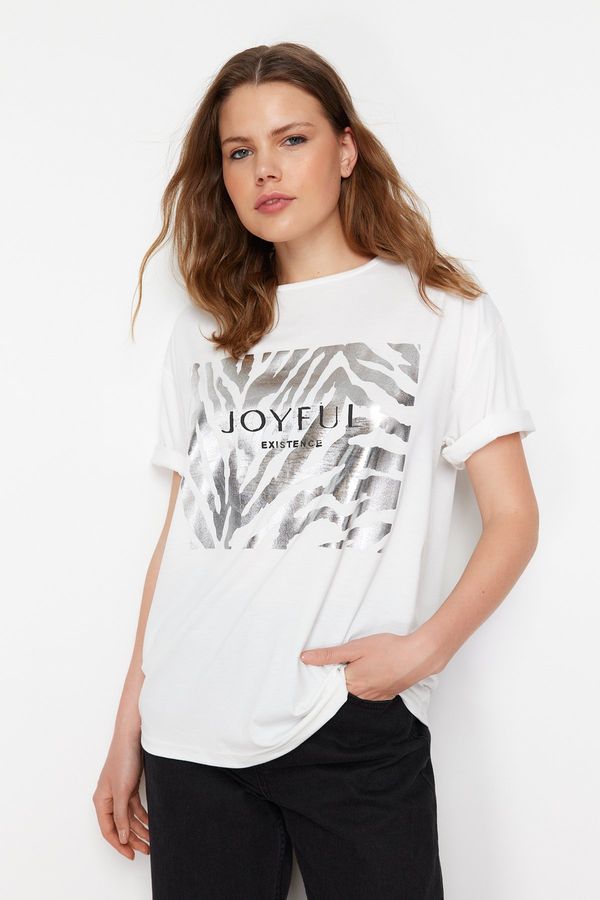 Trendyol Trendyol White 100% Cotton Foil and Slogan Printed Knitted T-Shirt