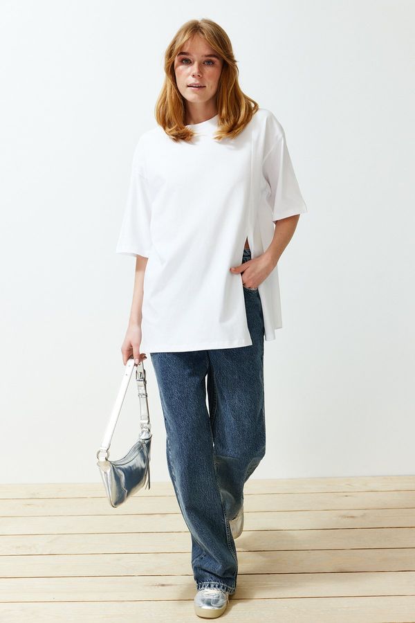 Trendyol Trendyol White 100% Single Jersey Relaxed/Comfortable Fit Asymmetric Knitted T-Shirt