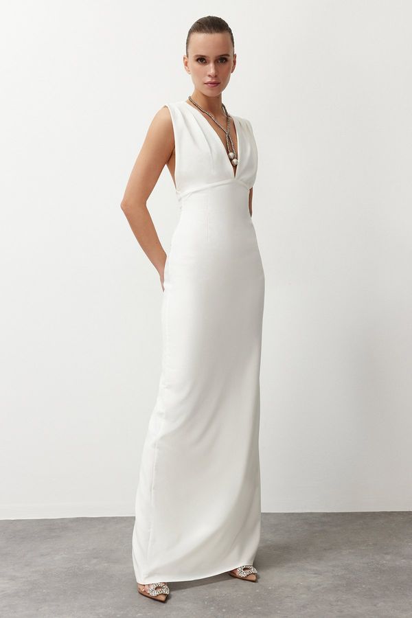Trendyol Trendyol White Deep V-neck Woven Long Elegant Evening Dress