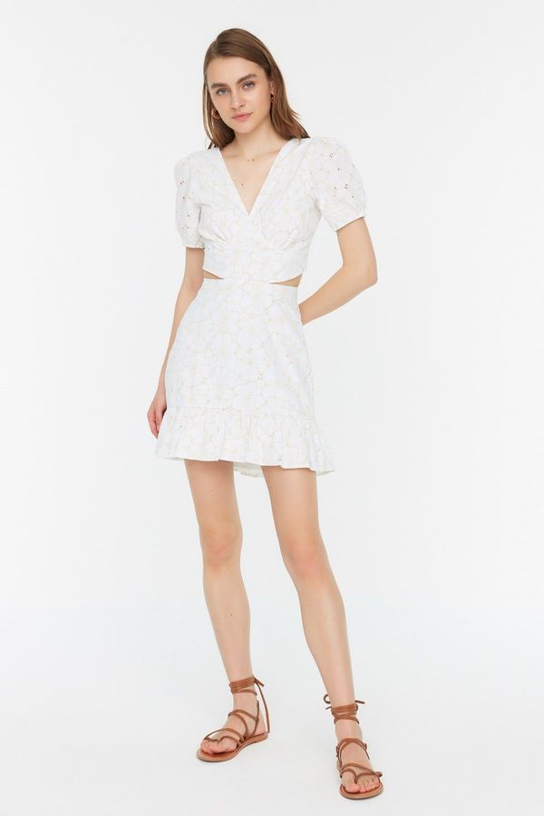 Trendyol Trendyol White Embroidered Patterned Woven Dress