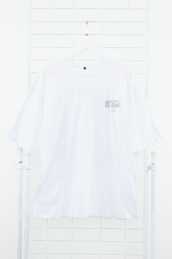 Trendyol Trendyol White Oversize/Wide Cut 100% Cotton T-shirt with Raised Text Printed on the Back