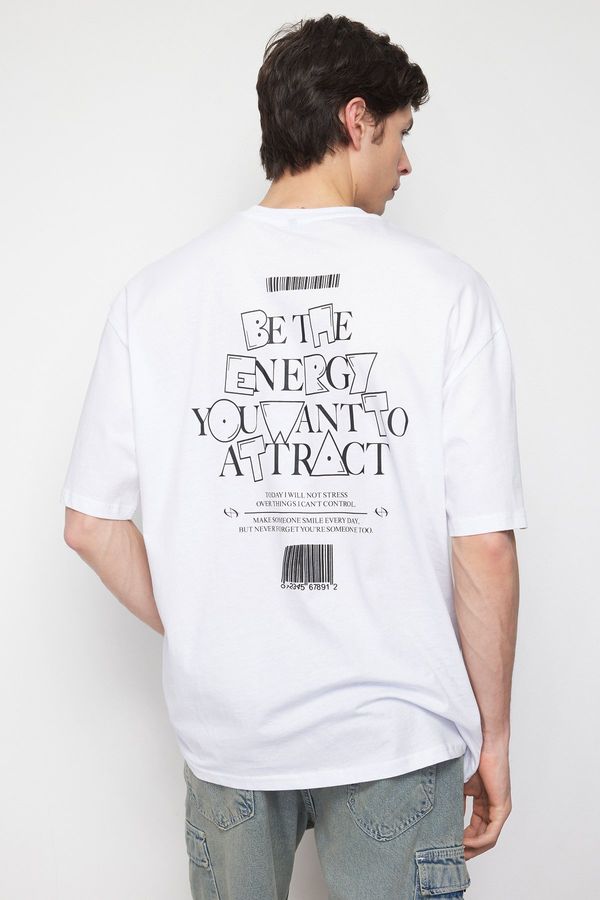 Trendyol Trendyol White Oversize/Wide Cut Fluffy Text Printed 100% Cotton T-Shirt