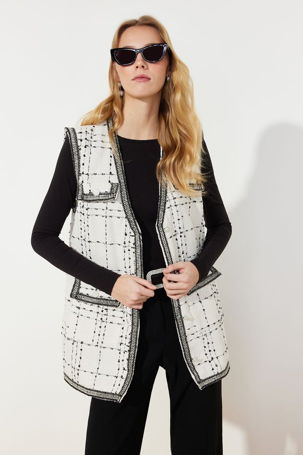 Trendyol Trendyol White Pocket Detailed Tweed Woven Vest