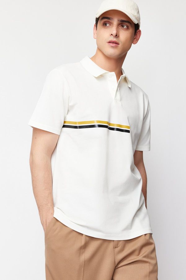 Trendyol Trendyol White Regular/Regular Fit Stripe Printed 100% Cotton Polo Neck T-shirt