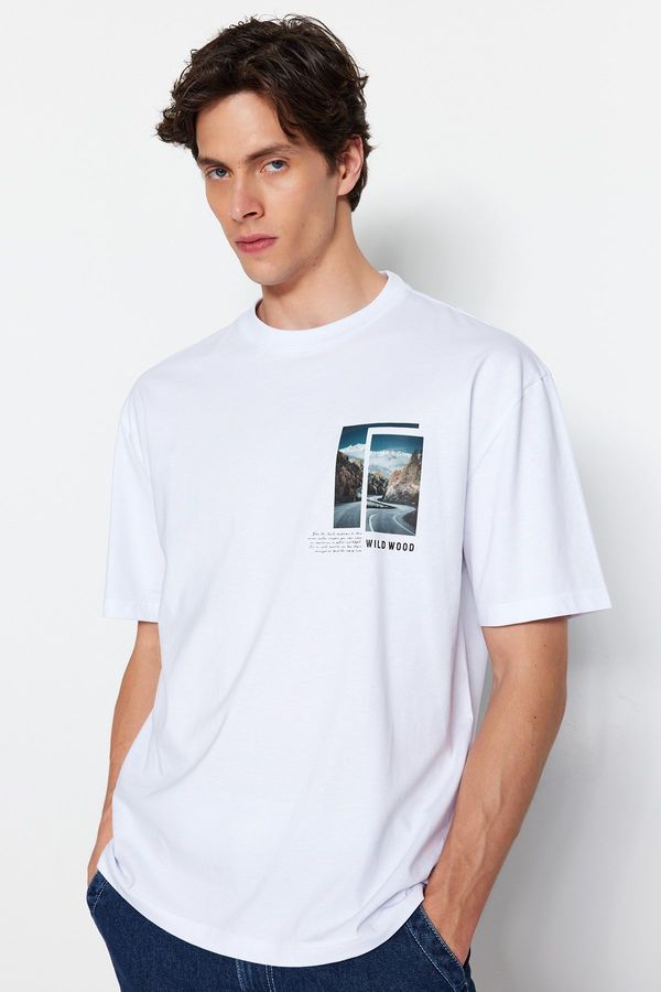 Trendyol Trendyol White Relaxed Fit Crew Neck Short Sleeve Landscape Printed T-Shirt