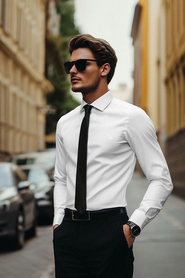 Trendyol Trendyol White Slim Fit Embroidered Detailed Oxford Easy Iron Smart Shirt