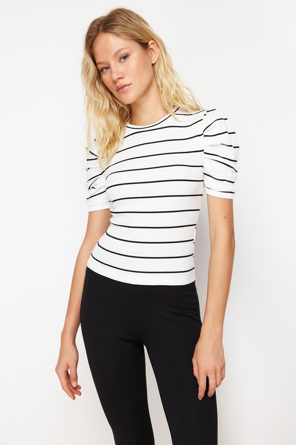 Trendyol Trendyol White Striped Fitted Balloon Sleeve Ribbed Stretchy Knitted Blouse