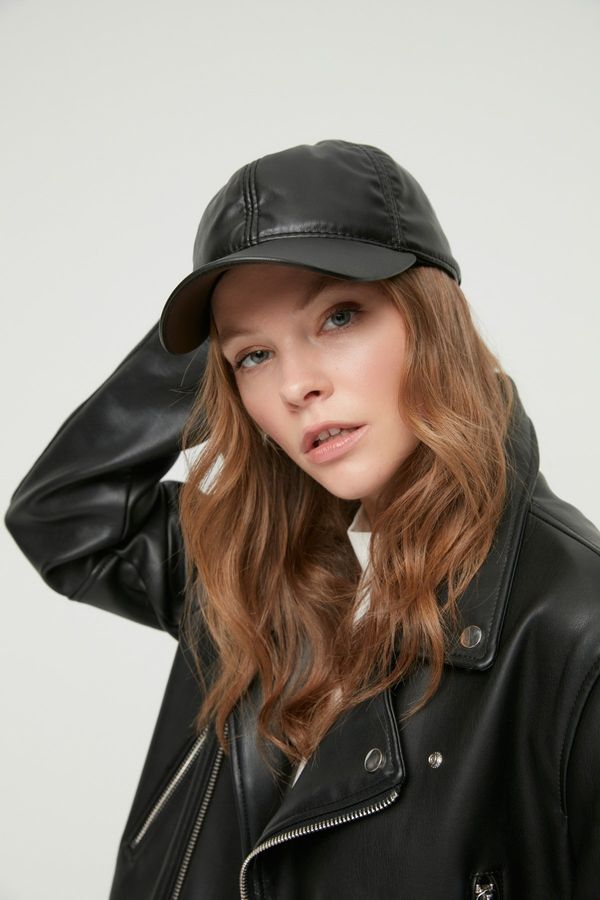 Trendyol Trendyol Women's Black Faux Leather Hat