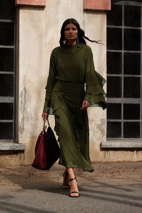 Trendyol Trendyol X Ai Khaki Ruffled Chiffon Tunic with Sleeves