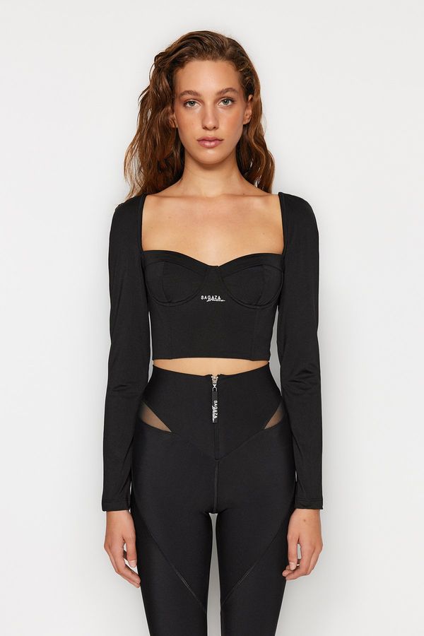 Trendyol Trendyol X Sagaza Studio Black Crop Knitted Blouse