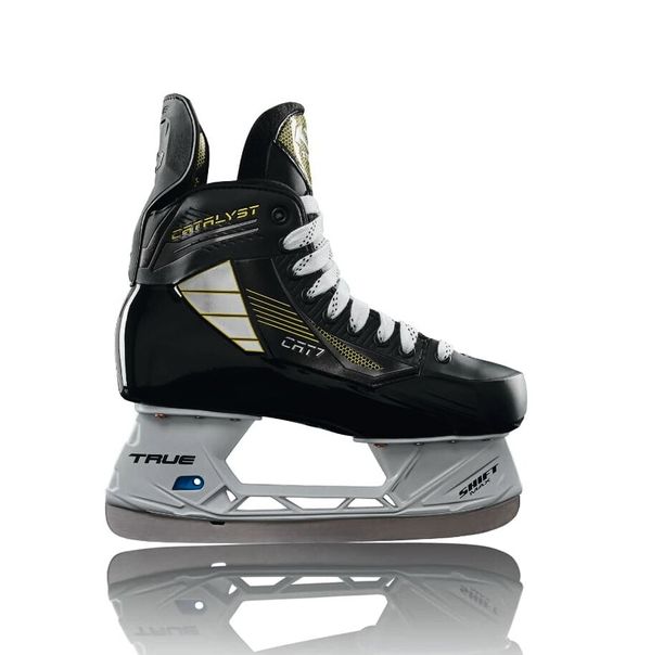 True True CATALYST 7 Senior D Hockey Skates (Normal Foot), EUR 44