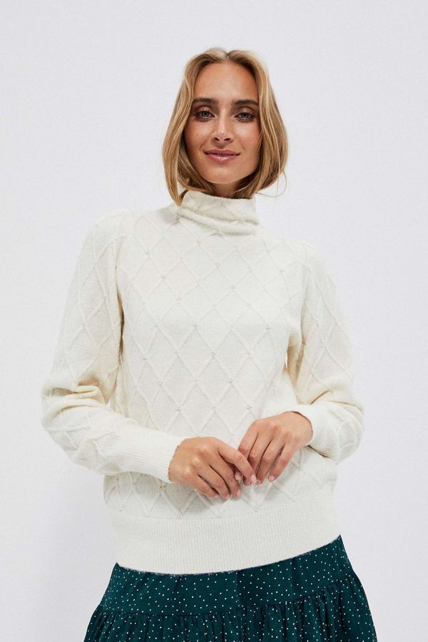 Moodo Turtleneck with geometric stitching