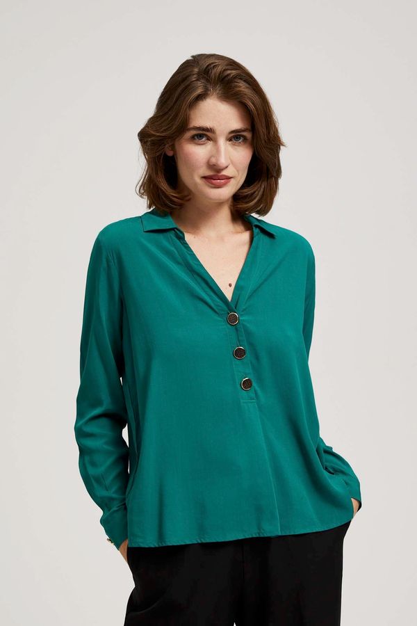 Moodo V-neck shirt