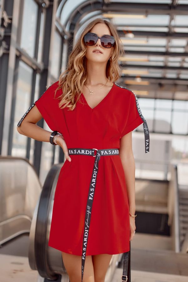 FASARDI Waist-length dress with red belt