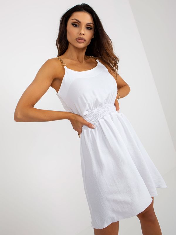 Fashionhunters White casual minidress with straps