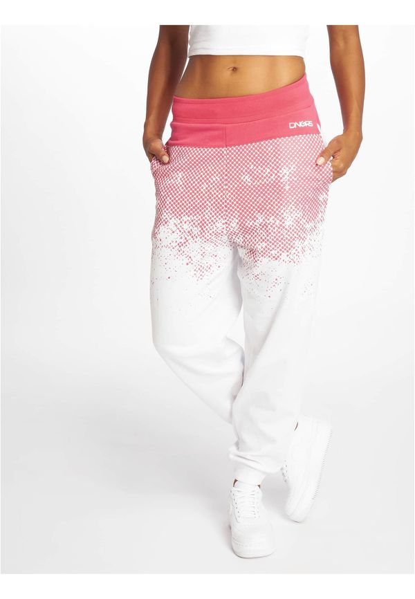 Dangerous DNGRS White fawn sweatpants