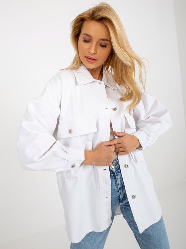 Fashionhunters White oversize denim shirt with pockets