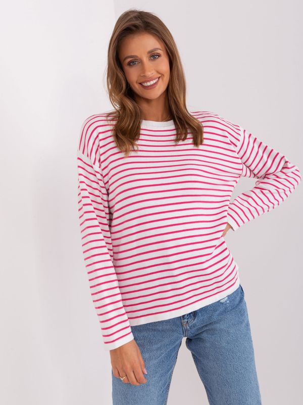 Fashionhunters White-pink oversize sweater with a round neckline