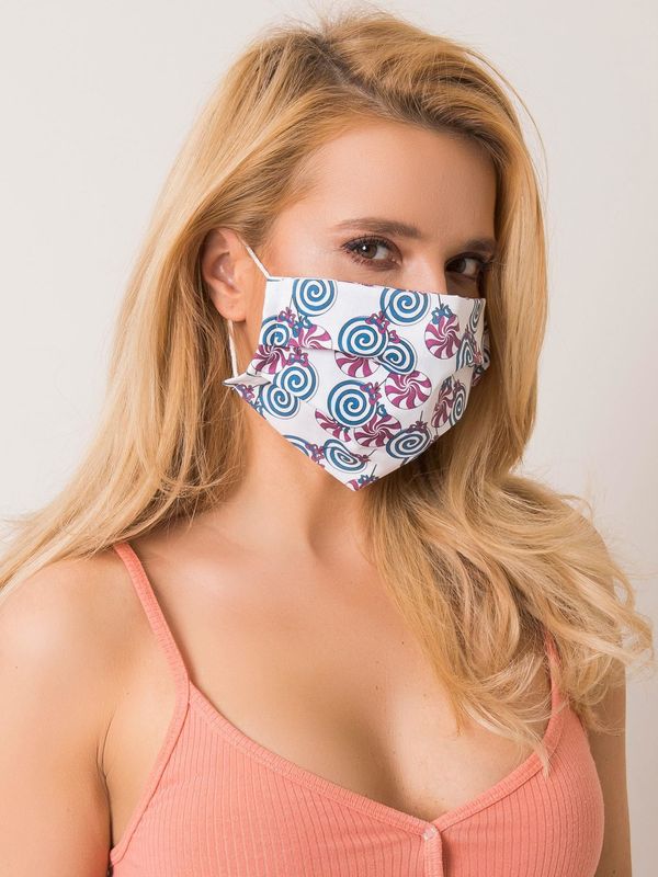 Fashionhunters White protective mask with print