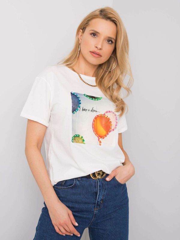 Fashionhunters White T-shirt with sequins